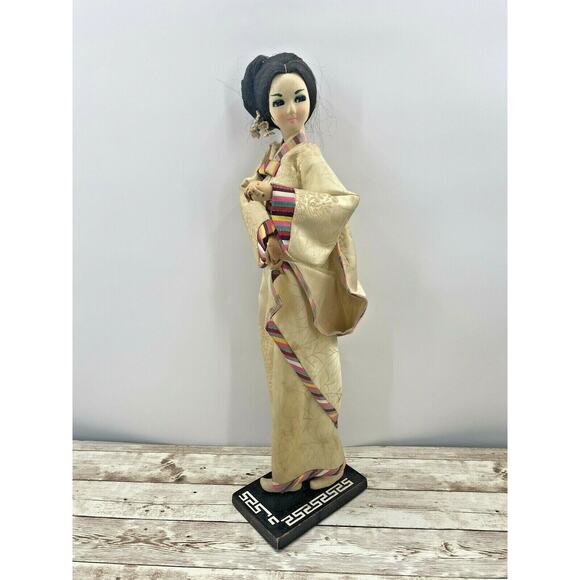 Vintage Large GEISHA GIRL In Hanbok Handmade Asian Art Sculpture Statue 20" - Picture 2 of 12